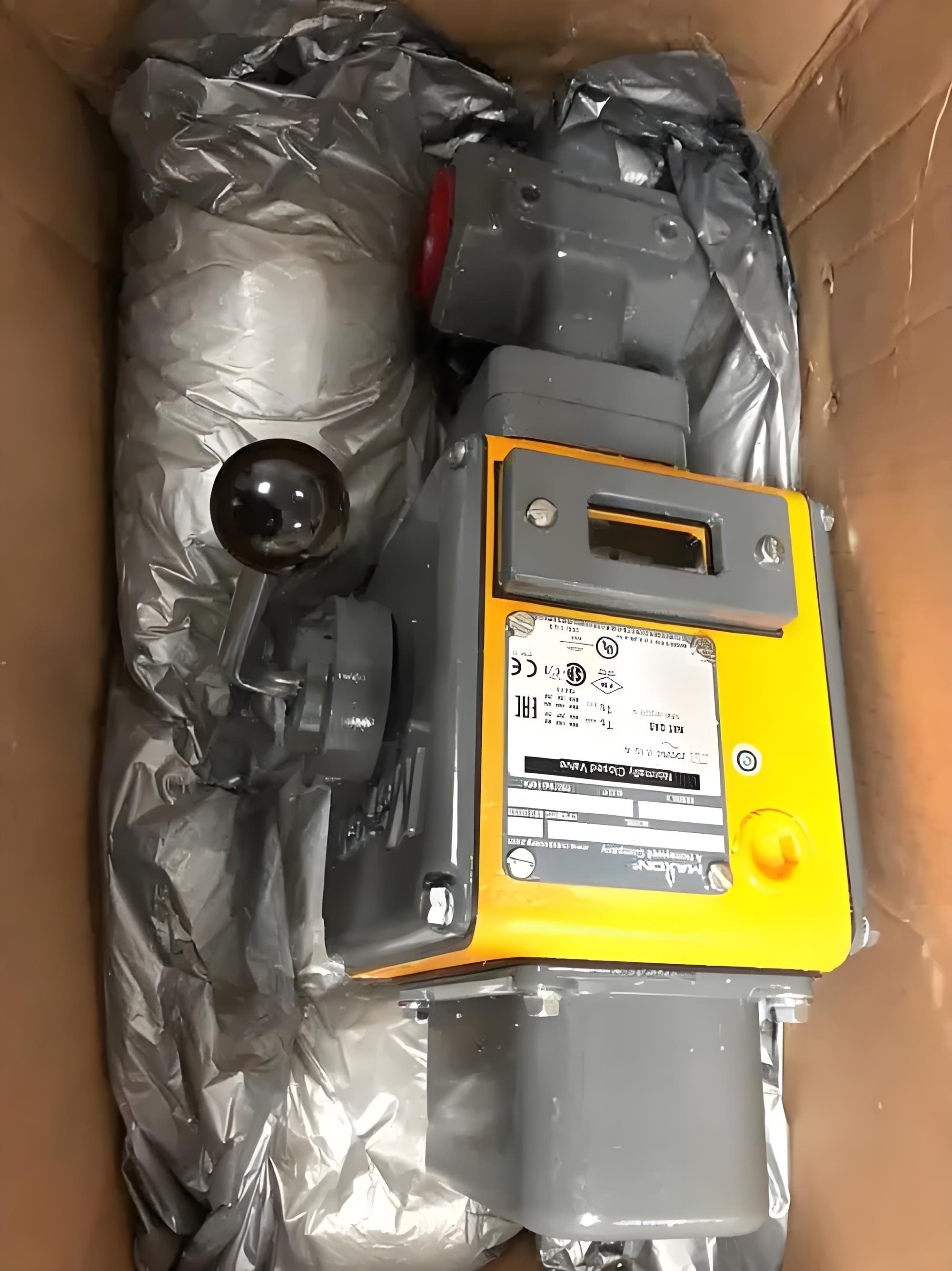 Maxon 300CMA11AA11AA21A0 Valve - The Maxon 300CMA11AA11AA21A0 is listed in the HX-Automation discontinued and hard-to-find automation parts program.